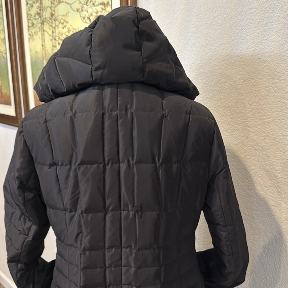 Authentic Burberry Coat with hood - Picture 6 of 15
